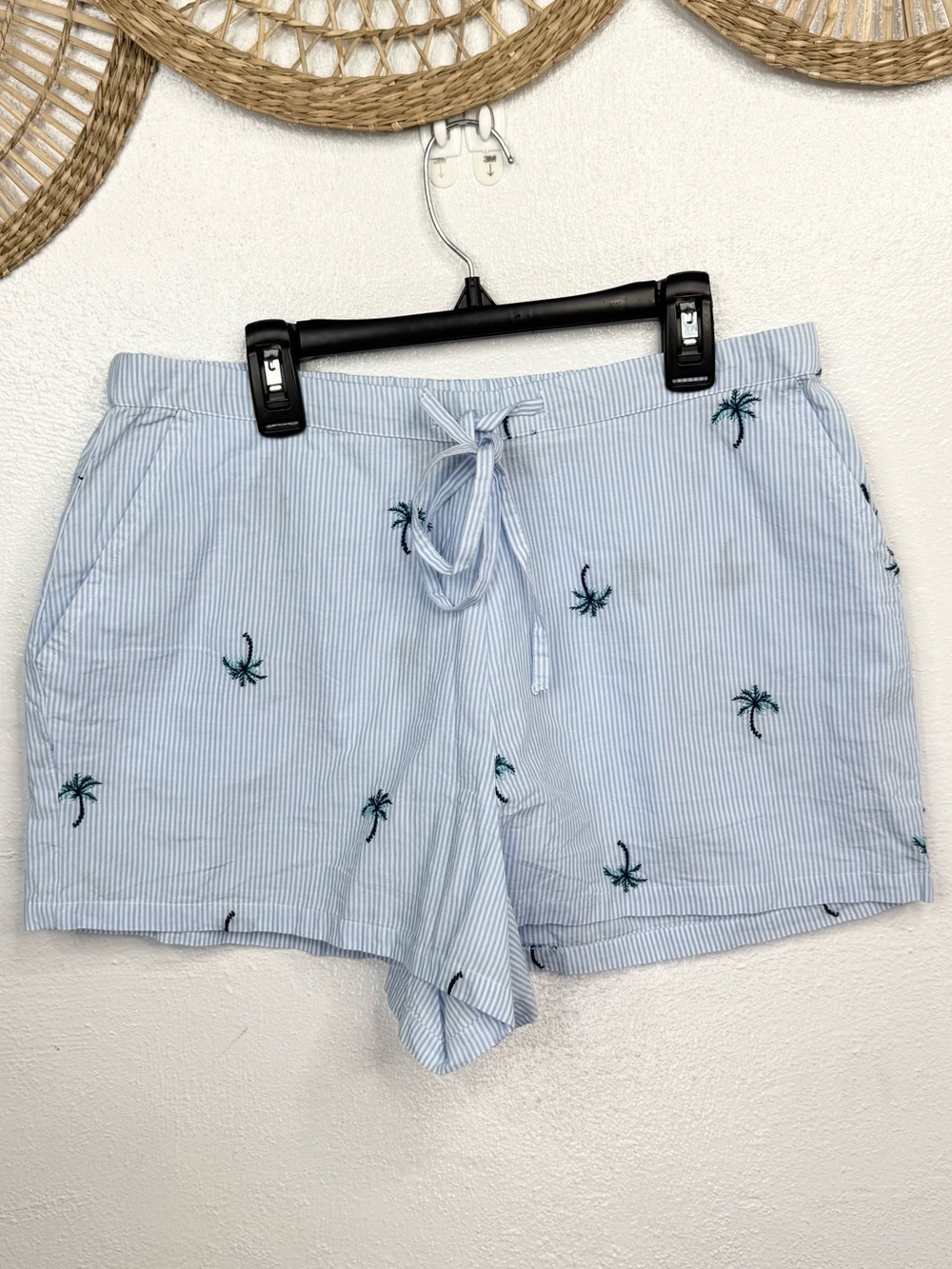 Tommy Bahama Sleep Shorts Men's M Blue White Pinstripe Palm Tree